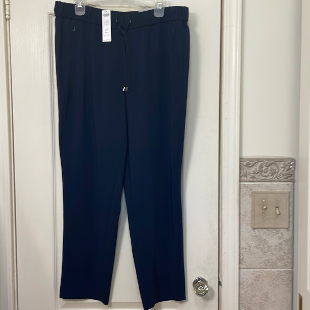 Chico’s classic navy blue lightweight pants, size 2 ( 12 ), new with tags